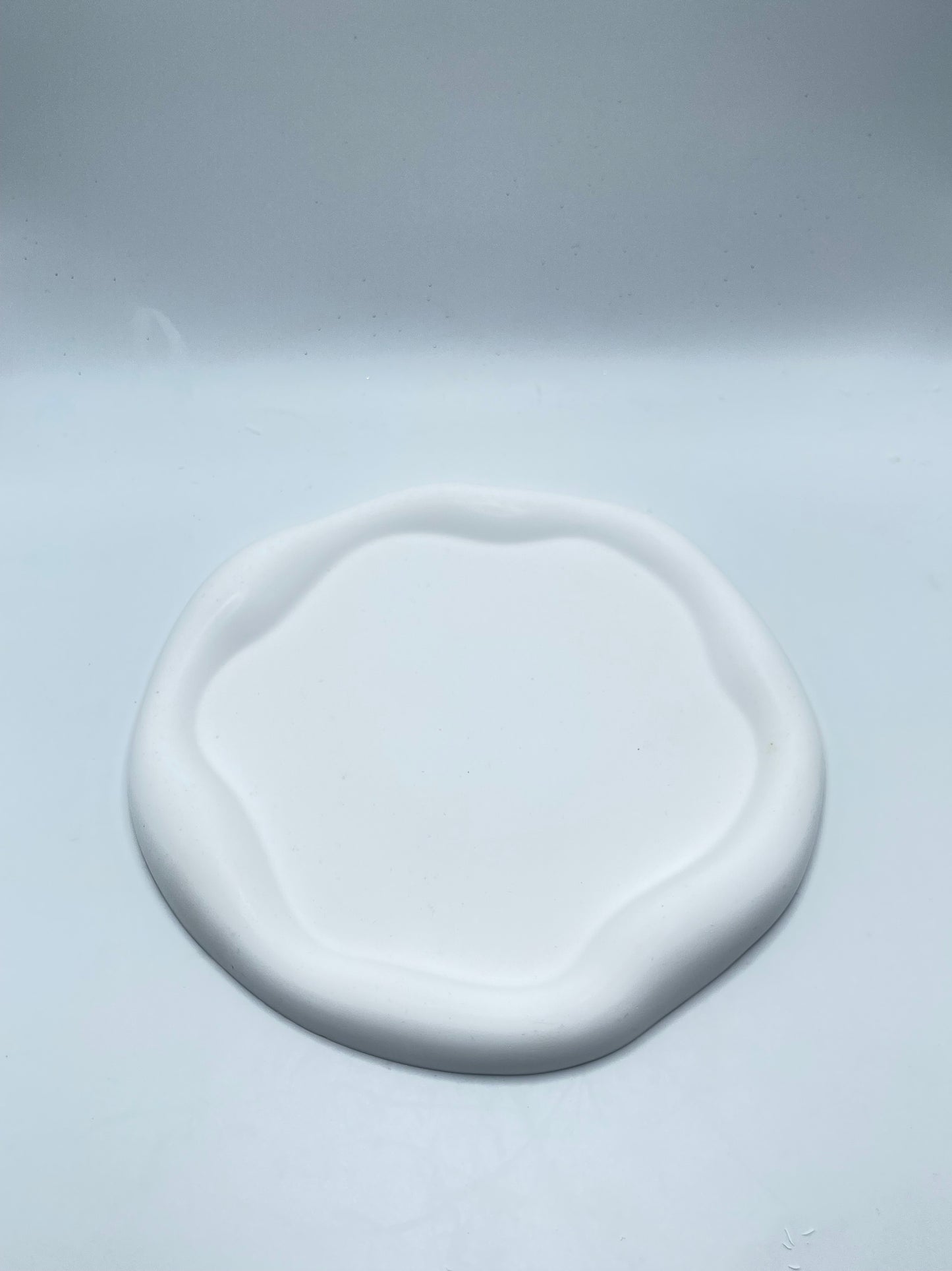 Cloud plate